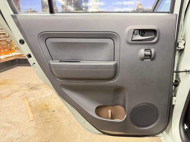 ミラトコット Ｌ　ＳＡＩＩＩ　プリクラッシュセーフティ（禁煙車）（純正ＳＤナビ）（コーナーセンサー）（オートマチックハイビーム）（バックカメラ）（アイドリングストップ）（Ｂｌｕｅｔｏｏｔｈ接続）（１４インチＳＷ）（38枚目）