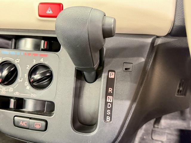 ミラトコット Ｌ　ＳＡＩＩＩ　プリクラッシュセーフティ（禁煙車）（純正ＳＤナビ）（コーナーセンサー）（オートマチックハイビーム）（バックカメラ）（アイドリングストップ）（Ｂｌｕｅｔｏｏｔｈ接続）（１４インチＳＷ）（62枚目）