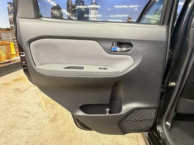 ムーヴ カスタム　ＲＳ　（禁煙車）（ワンオーナー）（後期型）（ＳＤナビ）（Ｂｌｕｅｔｏｏｔｈ接続）（フルセグＴＶ）（オートライト）（ＨＩＤヘッドライト）（ＣＤ＆ＤＶＤ再生）（34枚目）