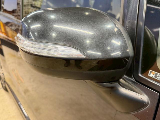 ムーヴ カスタム　ＲＳ　（禁煙車）（ワンオーナー）（後期型）（ＳＤナビ）（Ｂｌｕｅｔｏｏｔｈ接続）（フルセグＴＶ）（オートライト）（ＨＩＤヘッドライト）（ＣＤ＆ＤＶＤ再生）（52枚目）