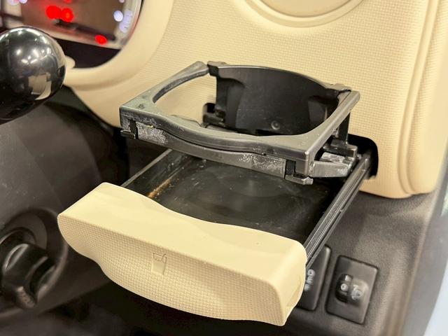 ミラココア ココアＸ　（禁煙車）（後期型）（純正ＳＤナビ）（Ｂｌｕｅｔｏｏｔｈ接続）（ＥＴＣ）（アイドリングストップ）（ＣＤ＆ＤＶＤ再生）（フルセグＴＶ）（１４インチＳＷ）（31枚目）