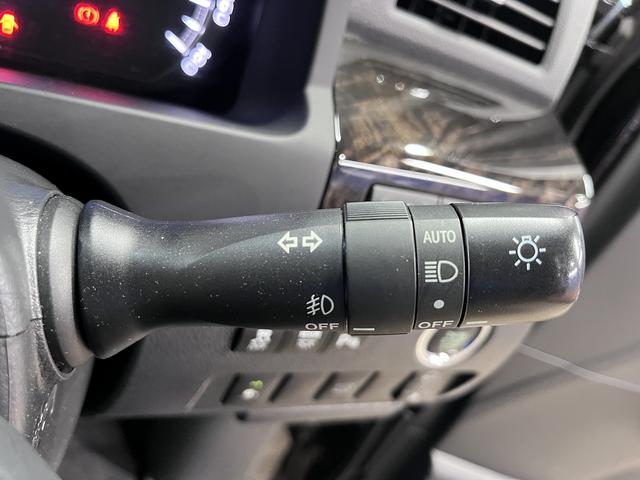 ヴェルファイア ２．４Ｚ　Ｇエディション　プレミアムサウンド（禁煙車）（後期型）（両側パワスラ）（純正フリップ）（純正ＨＤＤナビ）（全周囲カメラ）（クルーズコントロール）（シートメモリ）（コーナーセンサー）（純正ＥＴＣ）（純正１８インチＡＷ）（50枚目）