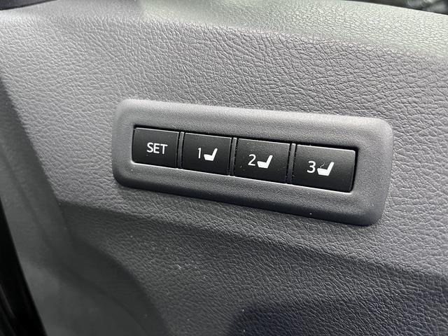 ヴェルファイア ２．４Ｚ　Ｇエディション　（禁煙車）（後期型）（サンルーフ）（黒革シート）（両側パワースライド）（純正ＳＤナビ）（クルコン）（コーナーセンサー）（シートヒーター）（シートメモリー）（電動リアゲート）（純正１８インチＡＷ）（11枚目）