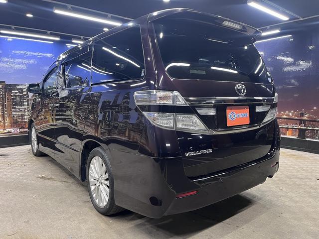 ヴェルファイア ２．４Ｚ　Ｇエディション　（禁煙車）（後期型）（サンルーフ）（黒革シート）（両側パワースライド）（純正ＳＤナビ）（クルコン）（コーナーセンサー）（シートヒーター）（シートメモリー）（電動リアゲート）（純正１８インチＡＷ）（20枚目）