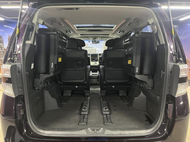 ヴェルファイア ２．４Ｚ　Ｇエディション　（禁煙車）（後期型）（サンルーフ）（黒革シート）（両側パワースライド）（純正ＳＤナビ）（クルコン）（コーナーセンサー）（シートヒーター）（シートメモリー）（電動リアゲート）（純正１８インチＡＷ）（28枚目）