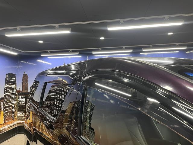 ヴェルファイア ２．４Ｚ　Ｇエディション　（禁煙車）（後期型）（サンルーフ）（黒革シート）（両側パワースライド）（純正ＳＤナビ）（クルコン）（コーナーセンサー）（シートヒーター）（シートメモリー）（電動リアゲート）（純正１８インチＡＷ）（33枚目）