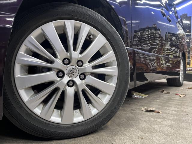 ヴェルファイア ２．４Ｚ　Ｇエディション　（禁煙車）（後期型）（サンルーフ）（黒革シート）（両側パワースライド）（純正ＳＤナビ）（クルコン）（コーナーセンサー）（シートヒーター）（シートメモリー）（電動リアゲート）（純正１８インチＡＷ）（41枚目）