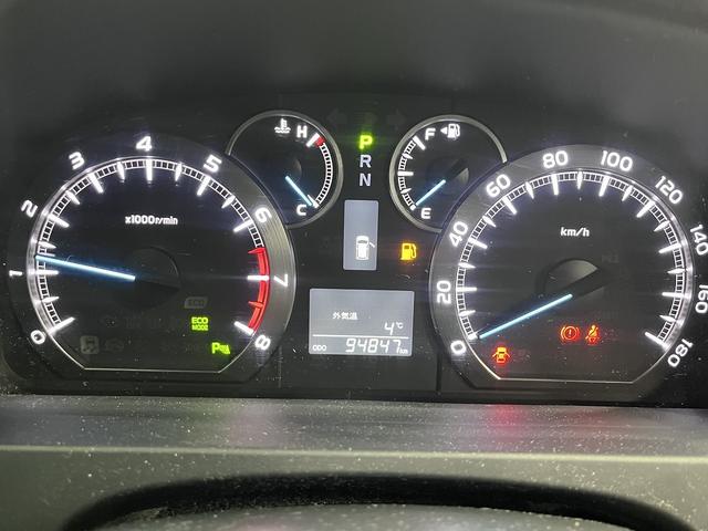 ヴェルファイア ２．４Ｚ　Ｇエディション　（禁煙車）（後期型）（サンルーフ）（黒革シート）（両側パワースライド）（純正ＳＤナビ）（クルコン）（コーナーセンサー）（シートヒーター）（シートメモリー）（電動リアゲート）（純正１８インチＡＷ）（49枚目）