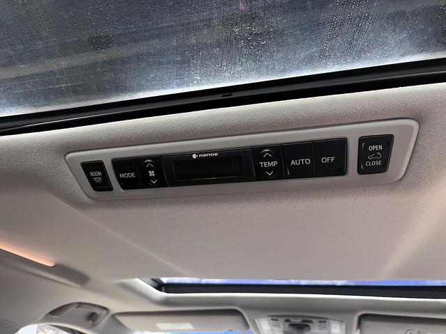 ヴェルファイア ２．４Ｚ　Ｇエディション　（禁煙車）（後期型）（サンルーフ）（黒革シート）（両側パワースライド）（純正ＳＤナビ）（クルコン）（コーナーセンサー）（シートヒーター）（シートメモリー）（電動リアゲート）（純正１８インチＡＷ）（61枚目）