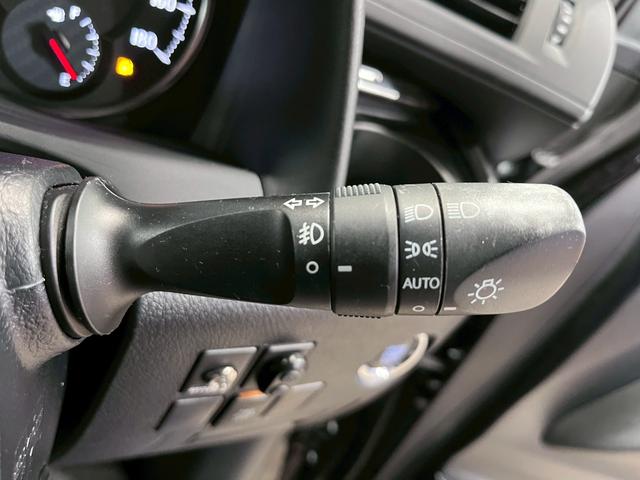 アルファード ２．５Ｓ　Ａパッケージ　（禁煙車）（両側パワースライドドア）（アルパインナビ）（アルパインフリップダウンモニター）（クルーズコントロール）（クリアランスソナー）（ビルトインＥＴＣ）（バックカメラ）（純正１８インチＡＷ）（44枚目）