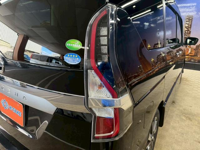 セレナ ハイウェイスターＶ　（禁煙車）（後期型）（両側パワースライド）（純正ＳＤナビ）（全周囲カメラ）（クルーズコントロール）（コーナーセンサー）（ビルトインＥＴＣ）（ＬＥＤヘッド）（アイドリングストップ）（純正１６インチＡＷ）（30枚目）
