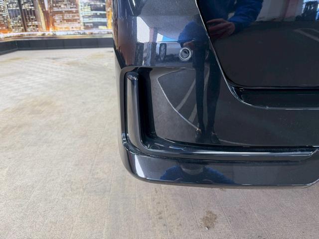 セレナ ハイウェイスターＶ　（禁煙車）（後期型）（両側パワースライド）（純正ＳＤナビ）（全周囲カメラ）（クルーズコントロール）（コーナーセンサー）（ビルトインＥＴＣ）（ＬＥＤヘッド）（アイドリングストップ）（純正１６インチＡＷ）（39枚目）