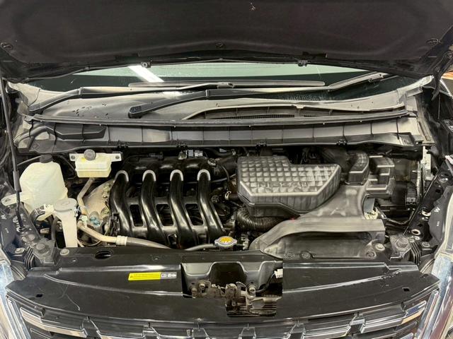 セレナ ハイウェイスターＶ　（禁煙車）（後期型）（両側パワースライド）（純正ＳＤナビ）（全周囲カメラ）（クルーズコントロール）（コーナーセンサー）（ビルトインＥＴＣ）（ＬＥＤヘッド）（アイドリングストップ）（純正１６インチＡＷ）（60枚目）