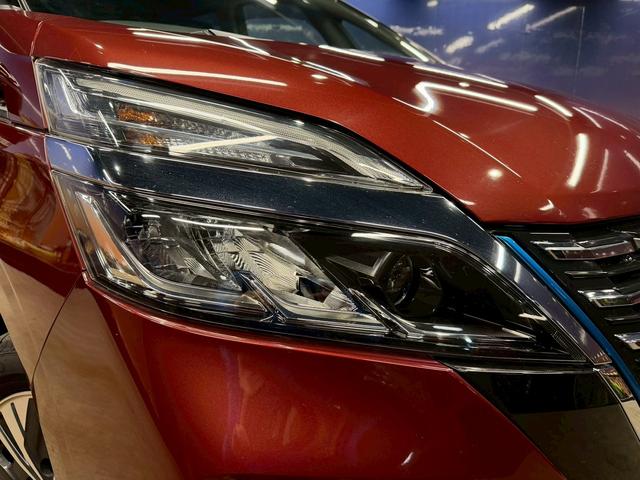 セレナ ｅ－パワー　ハイウェイスターＶ　セーフティパックＡ　（禁煙車）（後期型）（８人乗り）（プロパイロット）（両側パワースライド）（純正ＳＤナビ）（アラウンドビュー）（レーダークルーズ）（コーナーセンサー）（スマートキー）（ＥＴＣ）（純正１５インチＡＷ）（13枚目）