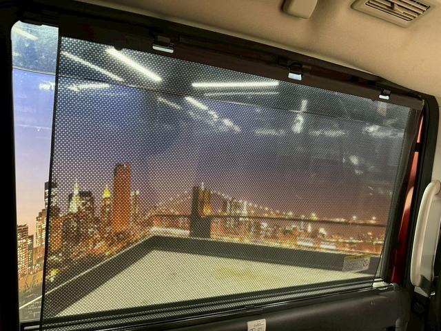 セレナ ｅ－パワー　ハイウェイスターＶ　セーフティパックＡ　（禁煙車）（後期型）（８人乗り）（プロパイロット）（両側パワースライド）（純正ＳＤナビ）（アラウンドビュー）（レーダークルーズ）（コーナーセンサー）（スマートキー）（ＥＴＣ）（純正１５インチＡＷ）（31枚目）