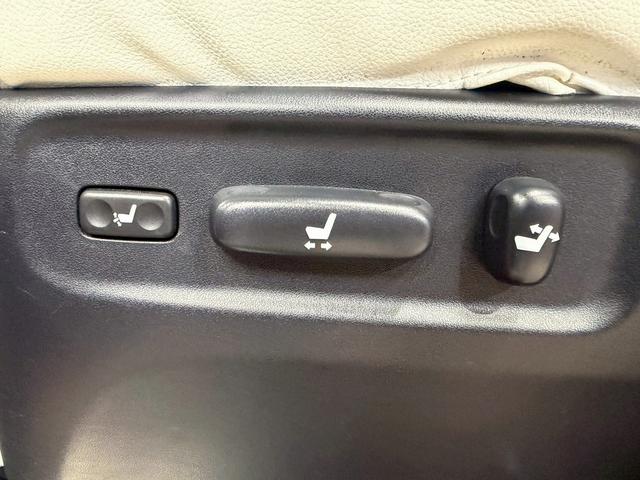 ヴェルファイア ２．４Ｚ　Ｇエディション　（禁煙車）（後期型）（７人乗り）（サンルーフ）（両側パワースライド）（アルパインナビ）（バックカメラ）（クルコン）（コーナーセンサー）（パワーシート）（ＥＴＣ）（フリップダウン）（社外２０インチＡＷ）（10枚目）