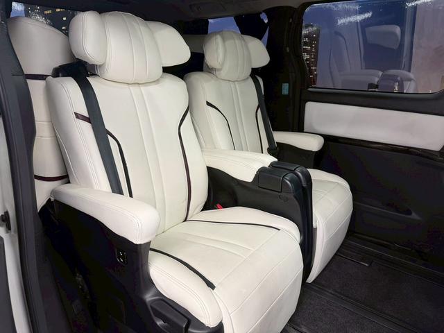 ヴェルファイア ２．４Ｚ　Ｇエディション　（禁煙車）（後期型）（７人乗り）（サンルーフ）（両側パワースライド）（アルパインナビ）（バックカメラ）（クルコン）（コーナーセンサー）（パワーシート）（ＥＴＣ）（フリップダウン）（社外２０インチＡＷ）（23枚目）