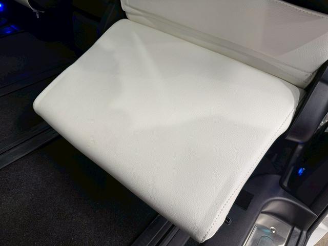 ヴェルファイア ２．４Ｚ　Ｇエディション　（禁煙車）（後期型）（７人乗り）（サンルーフ）（両側パワースライド）（アルパインナビ）（バックカメラ）（クルコン）（コーナーセンサー）（パワーシート）（ＥＴＣ）（フリップダウン）（社外２０インチＡＷ）（40枚目）