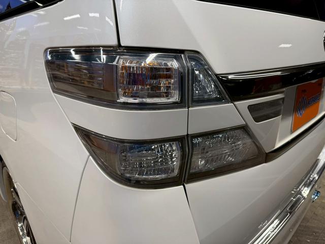 ヴェルファイア ２．４Ｚ　Ｇエディション　（禁煙車）（後期型）（７人乗り）（サンルーフ）（両側パワースライド）（アルパインナビ）（バックカメラ）（クルコン）（コーナーセンサー）（パワーシート）（ＥＴＣ）（フリップダウン）（社外２０インチＡＷ）（51枚目）