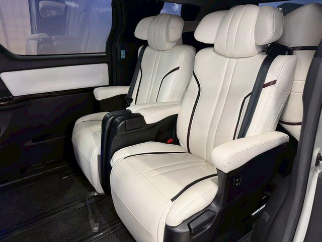 ヴェルファイア ２．４Ｚ　Ｇエディション　（禁煙車）（後期型）（７人乗り）（サンルーフ）（両側パワースライド）（アルパインナビ）（バックカメラ）（クルコン）（コーナーセンサー）（パワーシート）（ＥＴＣ）（フリップダウン）（社外２０インチＡＷ）（61枚目）