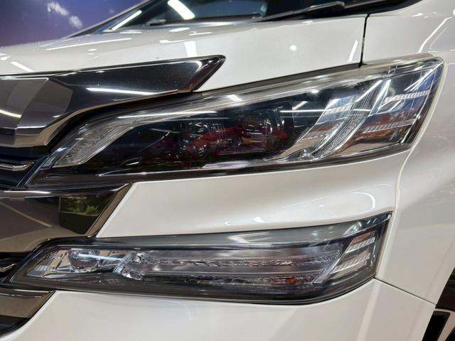 ヴェルファイア ３．５エグゼクティブラウンジ　トヨタセーフティ（禁煙車）（黒本革）（両側電動スライドドア）（ＪＢＬサウンド）（純正ナビ）（フリップダウンモニター）（全方位カメラ）（パワーシート）（シートヒーター）（シートクーラー）（純正１７ＡＷ）（46枚目）