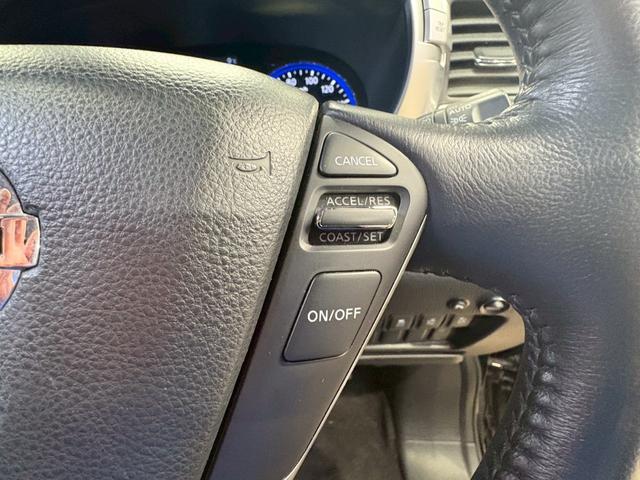 �������H�ŕ֗��ȁy�N���[�Y�R���g���[���z�������ς݁B�A�N�Z���𗣂��Ă���葬�x�ő��s���ł��鑕���ł��B�����������X�C�b�`����łn�j�ł��B