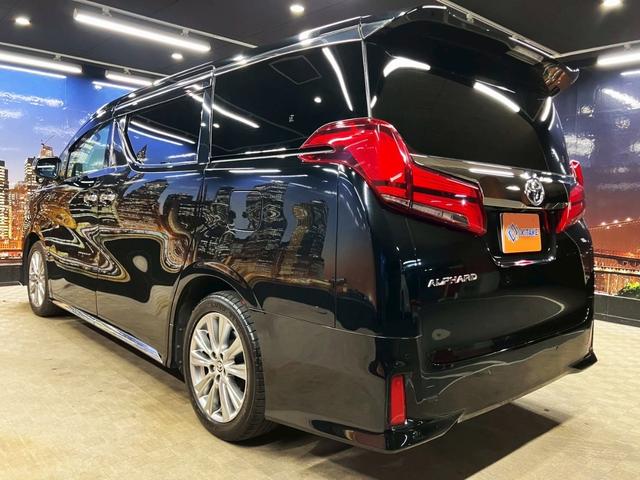 アルファード ２．５Ｓ　タイプゴールド　（禁煙車）（後期型）（黒半革）（サンルーフ）（両側パワスラ）（メーカーナビ）（バックカメラ）（レーダクルーズ）（クリアランスソナー）（三眼ＬＥＤヘッドライト）（パワーバックドア）（純正１８インチＡＷ）（32枚目）