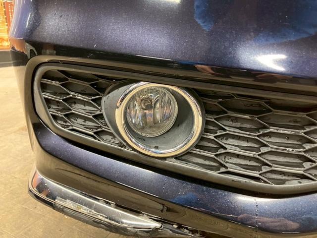 オデッセイ アブソルート・ＥＸ　（禁煙車）（両側パワースライドドア）（純正ナビ）（バックカメラ）（クルーズコントロール）（パワーシート）（キャプテンシート）（オットマン）（アイドリングストップ）（純正１８インチＡＷ）（33枚目）