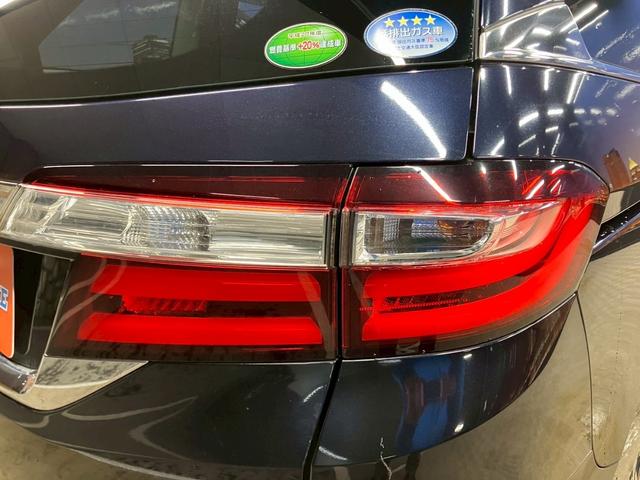 オデッセイ アブソルート・ＥＸ　（禁煙車）（両側パワースライドドア）（純正ナビ）（バックカメラ）（クルーズコントロール）（パワーシート）（キャプテンシート）（オットマン）（アイドリングストップ）（純正１８インチＡＷ）（38枚目）