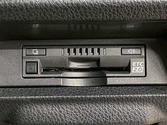 ノア Ｓｉ　（禁煙車）（両側パワースライド）（フロントフォグ）（純正ＳＤナビ）（クルコン）（ＬＥＤヘッドライト）（プッシュスタート＆スマートキー）（アイドリングストップ）（ＥＴＣ）（純正１６インチＡＷ）（12枚目）