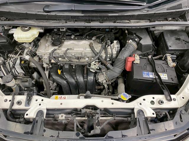 ノア Ｓｉ　（禁煙車）（両側パワースライド）（フロントフォグ）（純正ＳＤナビ）（クルコン）（ＬＥＤヘッドライト）（プッシュスタート＆スマートキー）（アイドリングストップ）（ＥＴＣ）（純正１６インチＡＷ）（53枚目）