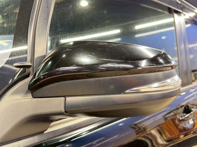 ヴォクシー ＺＳ　トヨタセーフティ（禁煙車）（両側パワースライドドア）（アルパイン製ナビ）（アルパイン製後席モニター）（クルーズコントロール）（バックカメラ）（ＥＴＣ）（オートマチックハイビーム）（純正１６インチＡＷ）（48枚目）