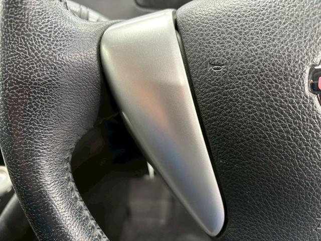 セレナ ハイウェイスター　Ｖエアロモード＋セーフティ　ＳＨＶ　エマージェンシーブレーキ（禁煙車）（後期型）（両側パワースライドドア）（純正ＳＤナビ）（フリップダウンモニター）（クルーズコントロール）（ビルトインＥＴＣ）（ＬＥＤヘッドライト）（純正１６インチＡＷ）（42枚目）