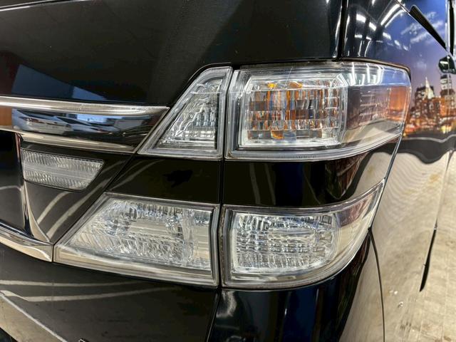 ヴェルファイア ２．４Ｚ　ゴールデンアイズＩＩ　（禁煙車）（後期型）（黒半革）（両側パワースライドドア）（イクリプスナビ）（フリップダウンモニター）（パワーバックドア）（バックカメラ）（ＥＴＣ）（キャプテンシート）（オットマン）（純正１８インチＡＷ（40枚目）