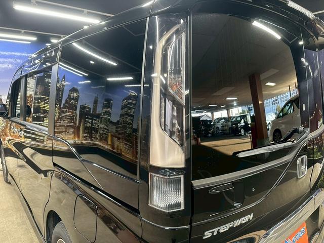 ステップワゴンスパーダ スパーダハイブリッド　Ｇ・ＥＸ　ホンダセンシング　（禁煙車）（後期型）（両側パワースライド）（後席モニター）（メーカーＳＤナビ）（レーダークルーズ）（アラウンドビューモニター）（コーナーセンサー）（ビルトインＥＴＣ）（フルセグ）（純正１６インチＡＷ）（30枚目）