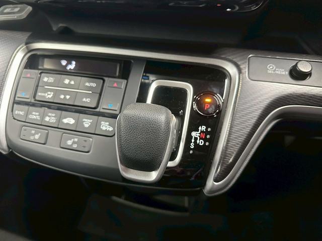 ステップワゴンスパーダ スパーダハイブリッド　Ｇ・ＥＸ　ホンダセンシング　（禁煙車）（後期型）（両側パワースライド）（後席モニター）（メーカーＳＤナビ）（レーダークルーズ）（アラウンドビューモニター）（コーナーセンサー）（ビルトインＥＴＣ）（フルセグ）（純正１６インチＡＷ）（37枚目）