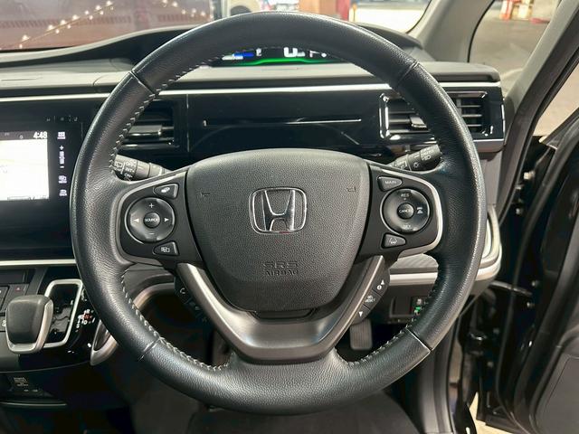 ステップワゴンスパーダ スパーダハイブリッド　Ｇ・ＥＸ　ホンダセンシング　（禁煙車）（後期型）（両側パワースライド）（後席モニター）（メーカーＳＤナビ）（レーダークルーズ）（アラウンドビューモニター）（コーナーセンサー）（ビルトインＥＴＣ）（フルセグ）（純正１６インチＡＷ）（42枚目）