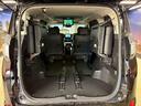 ラゲッジルームは、大容量のスペースを確保。リアシートを倒すことでバリエーション豊かに収納できます。