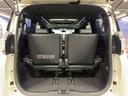 トランクスペースも充分な広さがございます。ゴルフバッグも収納可能です。