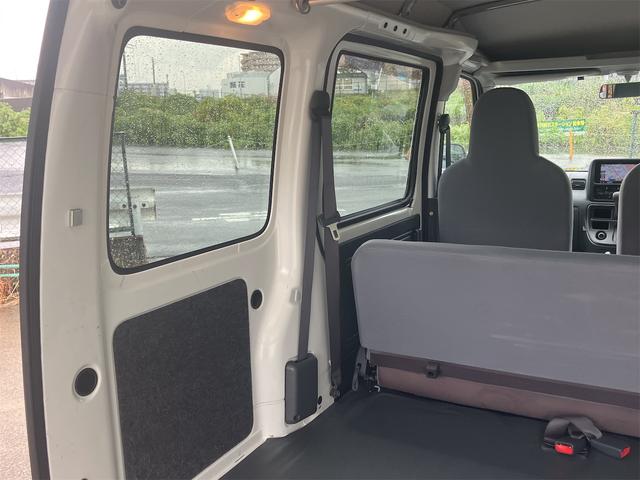 ハイゼットカーゴ ＤＸ　バックカメラ　　ナビ　ＥＴＣ　キーレス　スマートキー　運転席・助手席エアバッグ　エアコン　パワステ（29枚目）