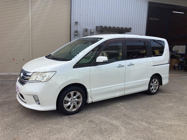 セレナ ハイウェイスター　両側電動スライドドア　オートクルーズコントロール　バックカメラ　リアモニター　ＥＴＣ　ドラレコ　キーレス　スマートキー　ナビ　ＴＶ　アイドリングストップ（5枚目）