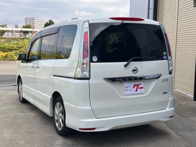 セレナ ハイウェイスター　両側電動スライドドア　オートクルーズコントロール　バックカメラ　リアモニター　ＥＴＣ　ドラレコ　キーレス　スマートキー　ナビ　ＴＶ　アイドリングストップ（8枚目）