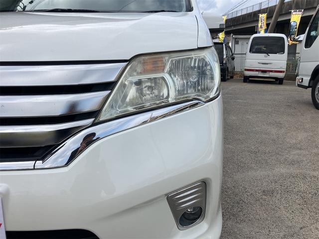 セレナ ハイウェイスター　両側電動スライドドア　オートクルーズコントロール　バックカメラ　リアモニター　ＥＴＣ　ドラレコ　キーレス　スマートキー　ナビ　ＴＶ　アイドリングストップ（14枚目）