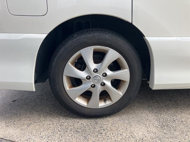 セレナ ハイウェイスター　両側電動スライドドア　オートクルーズコントロール　バックカメラ　リアモニター　ＥＴＣ　ドラレコ　キーレス　スマートキー　ナビ　ＴＶ　アイドリングストップ（18枚目）