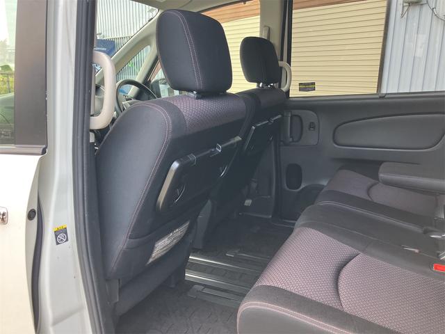 セレナ ハイウェイスター　両側電動スライドドア　オートクルーズコントロール　バックカメラ　リアモニター　ＥＴＣ　ドラレコ　キーレス　スマートキー　ナビ　ＴＶ　アイドリングストップ（34枚目）