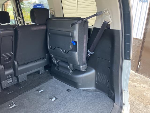 セレナ ハイウェイスター　両側電動スライドドア　オートクルーズコントロール　バックカメラ　リアモニター　ＥＴＣ　ドラレコ　キーレス　スマートキー　ナビ　ＴＶ　アイドリングストップ（37枚目）