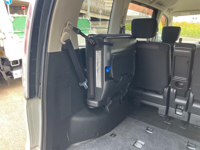 セレナ ハイウェイスター　両側電動スライドドア　オートクルーズコントロール　バックカメラ　リアモニター　ＥＴＣ　ドラレコ　キーレス　スマートキー　ナビ　ＴＶ　アイドリングストップ（38枚目）