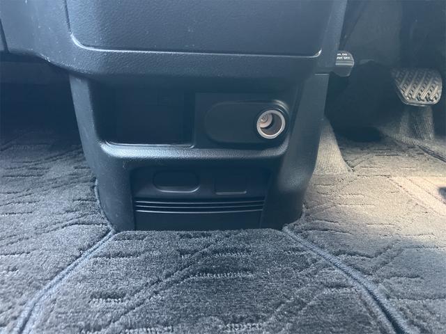 セレナ ハイウェイスター　両側電動スライドドア　オートクルーズコントロール　バックカメラ　リアモニター　ＥＴＣ　ドラレコ　キーレス　スマートキー　ナビ　ＴＶ　アイドリングストップ（54枚目）