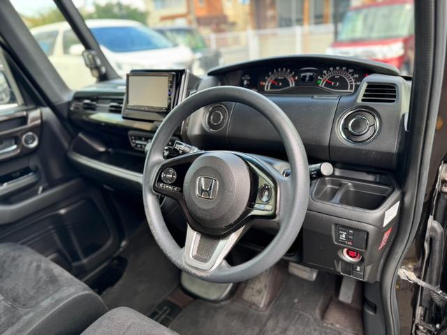 Ｎ－ＢＯＸカスタム Ｇ・ＥＸ　純正ナビ　フルセグＴＶ　Ｂｌｕｅｔｏｏｔｈオーディオ　バックカメラ　ＥＴＣ　電動スライドドア　スマートキー　プッシュスタート　オートエアコン　ＬＥＤヘッドライト　オートライト（15枚目）