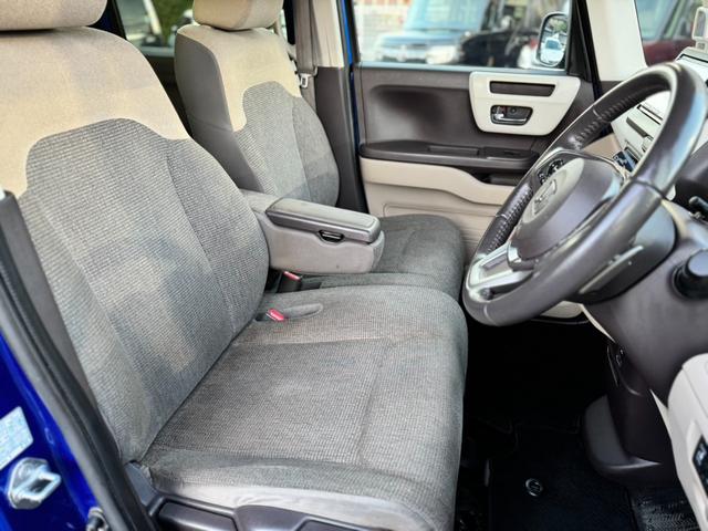 N-BOX G・Lターボホンダセンシング 純正ナビ フルセグTV Bluetoothオーディオ バックカメラ ETC 衝突軽減ブレーキ レーダークルーズコントロール 両側電動スライドドア スマートキー LEDヘッドライト(17枚目)